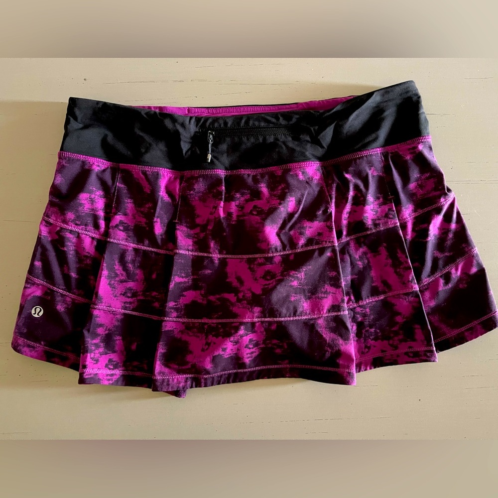 Lululemon pacesetter Skort Size 10 💜